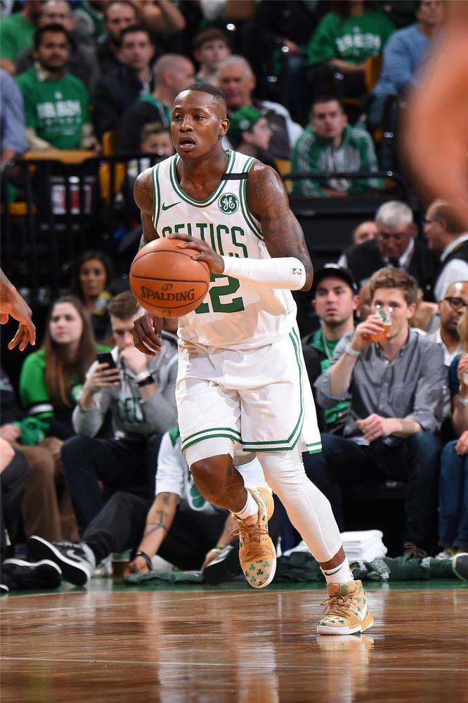 与历史数据 与历史数据